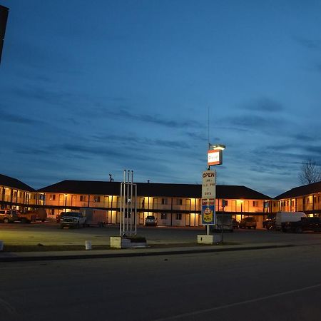 Blue Bell Inn Fort Nelson Kültér fotó